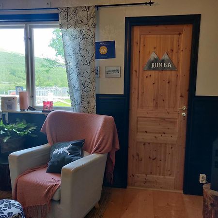 Husky Lodge Hostel Kiruna Exterior photo